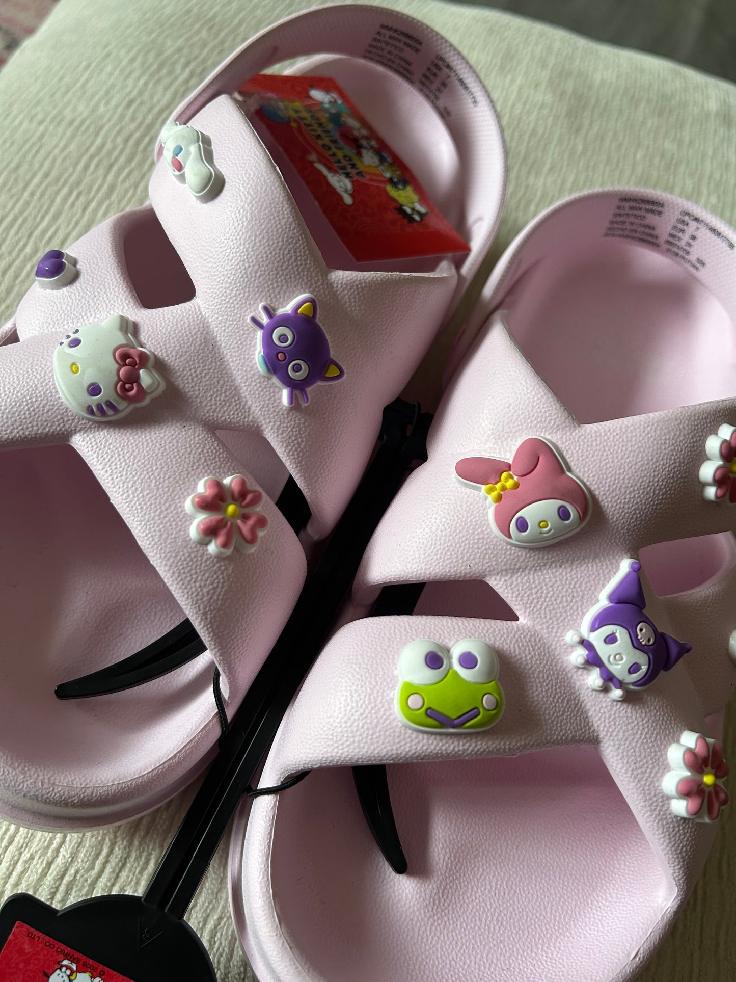 HK Sandals🐱💓