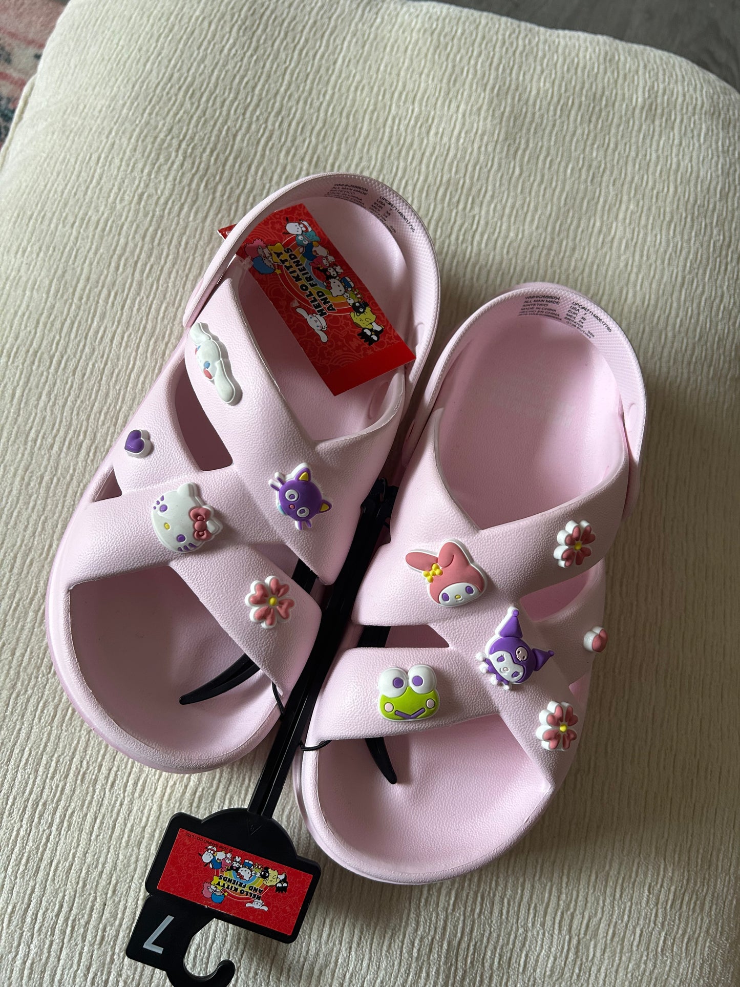 HK Sandals🐱💓